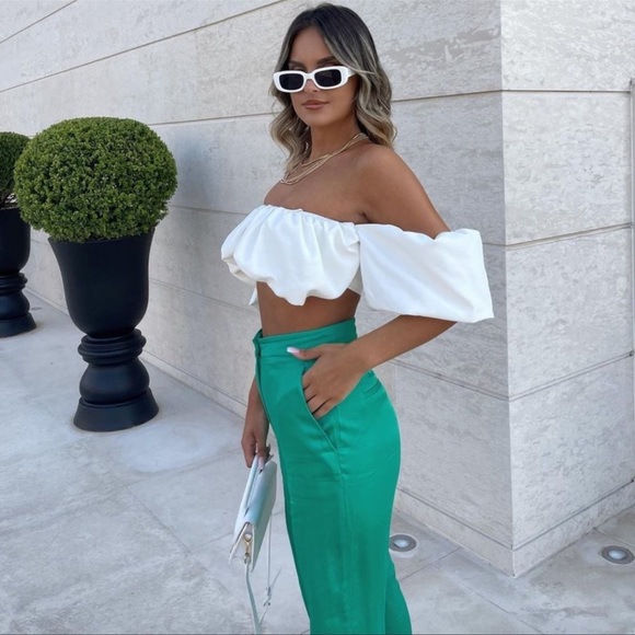 Zara voluminous top - Picture 1 of 16